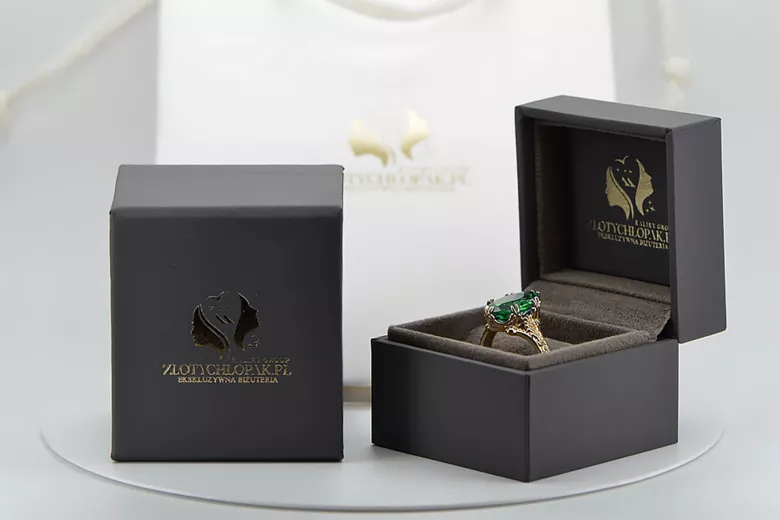 خاتم حرف يدوية فينتاج الزمرد 14 كارت من الذهب الأصفر vrc084y